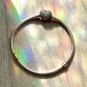 Pandora Moments Sparkling Heart Clasp Snake Chain Bracelet